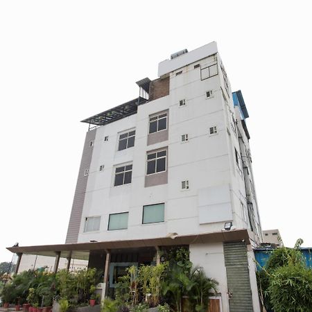 Capital O 1546 The Sensation Hotel Indore Exterior foto