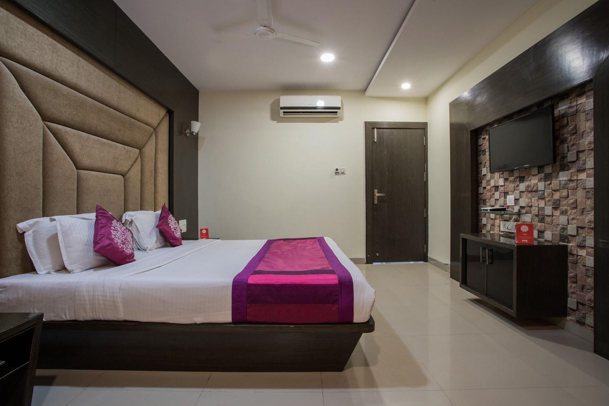 Capital O 1546 The Sensation Hotel Indore Exterior foto